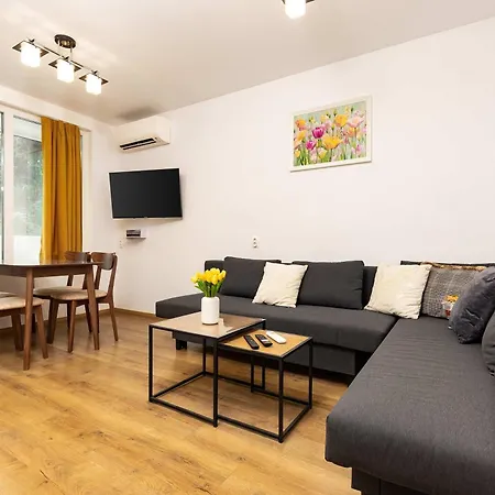 Comfy & Modern 1br Near Mall By Flat Manаger Апартамент Пловдив