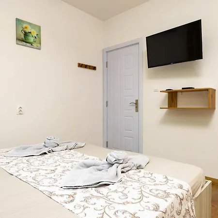 Comfy & Modern 1br Near Mall By Flat Manаger Апартамент